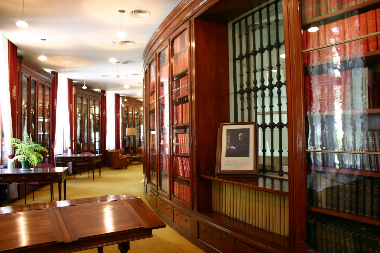 Old Library, Ilustre Colegio Oficial de Médicos de Madrid, Madrid - 03.jpg